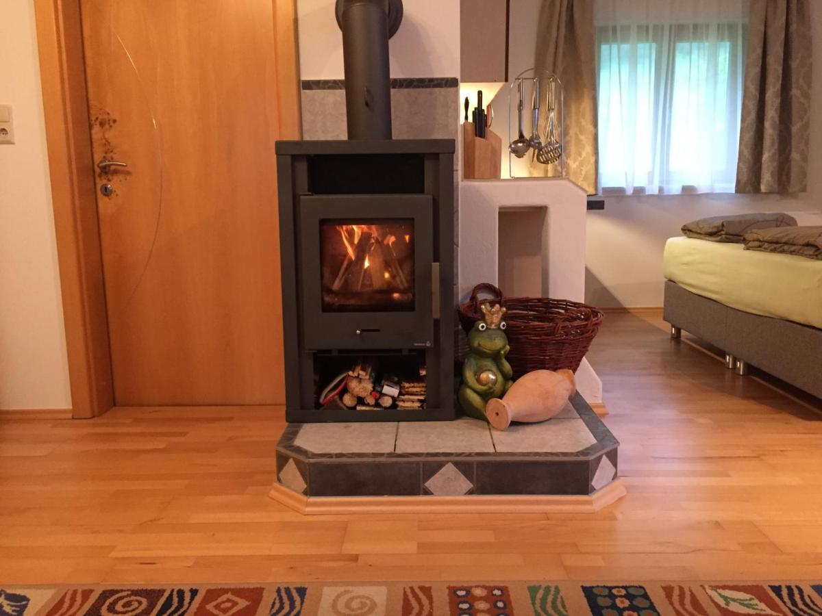 Ferienwohnungen Bianca Hasler - Stallbauer Pusterwald ภายนอก รูปภาพ